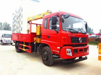 買輛隨車吊一年能掙多少錢？